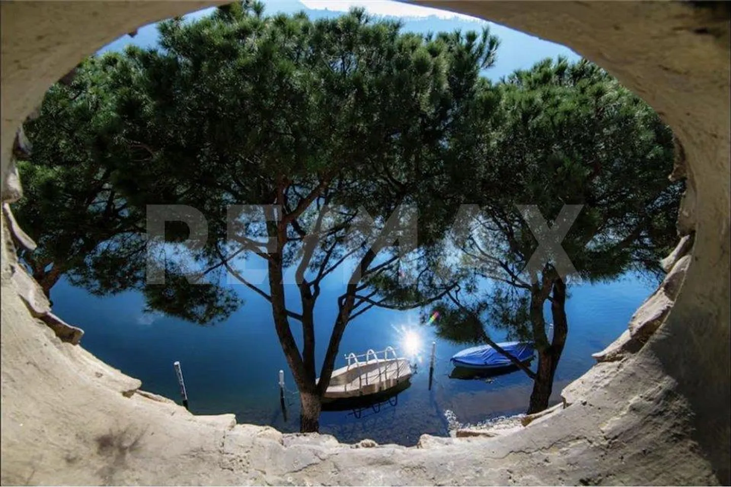 Appartamento arredato 1½ locali con soppalco e vista lago mozzafiato a Morcote - Foto 1 di 13