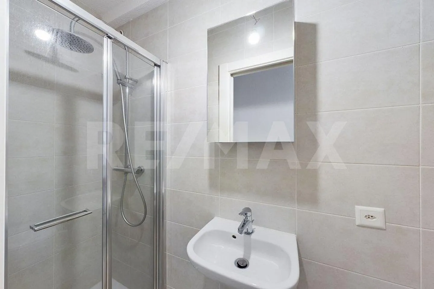 2½ rooms a few steps from the lake also as a secondary residence - Photo 6 of 12