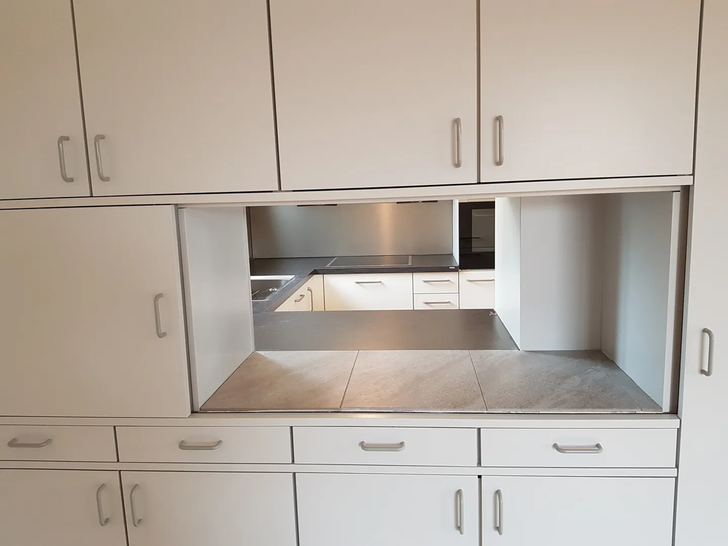 Charmante appartement de 3,5 pièces à Yverdon-les-Bains rénové - Photo 3 sur 8