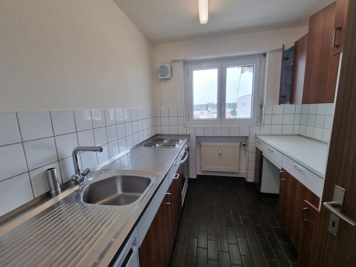 We are looking for you - Photo 6 of 8