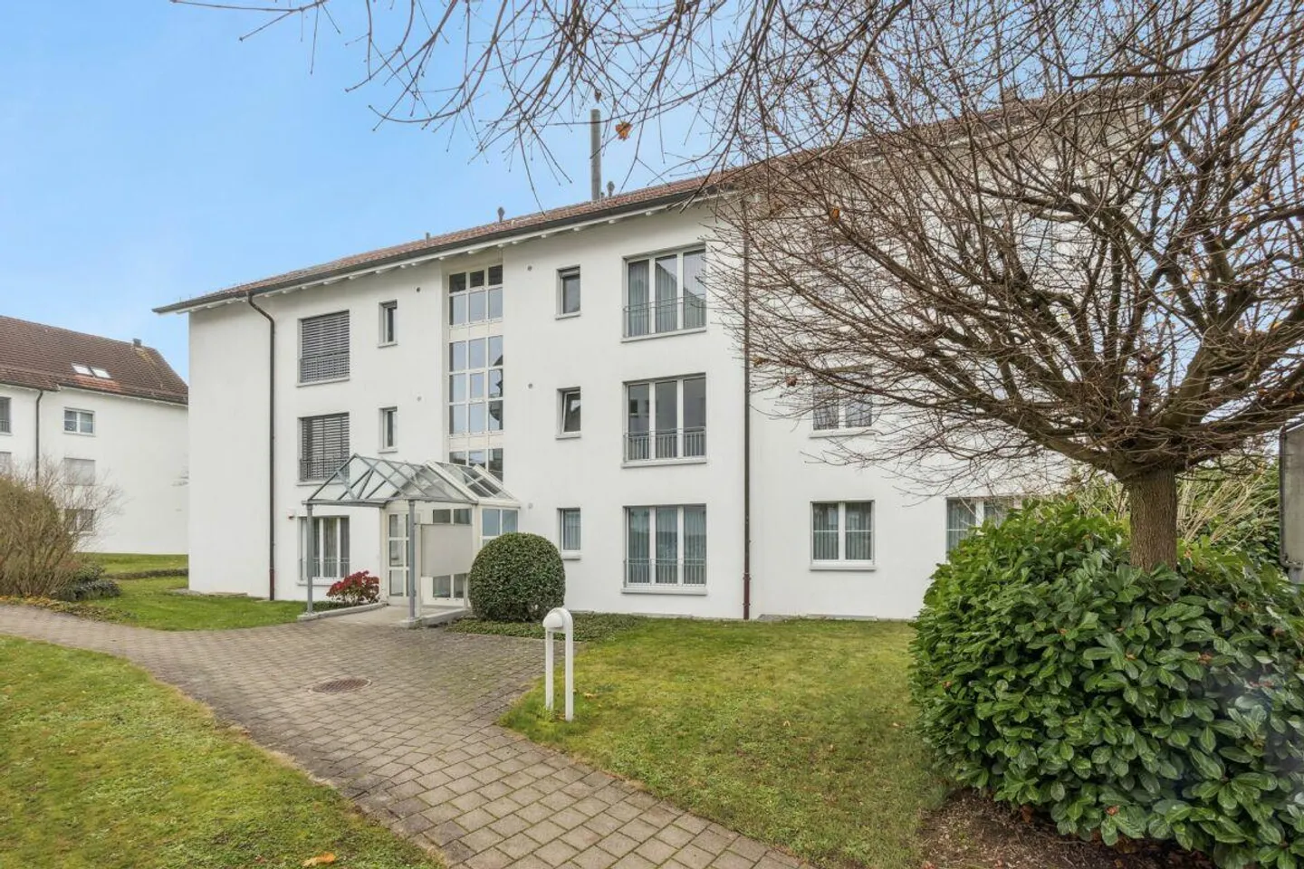 Spacious 4.5-room apartment - Photo 1 of 10