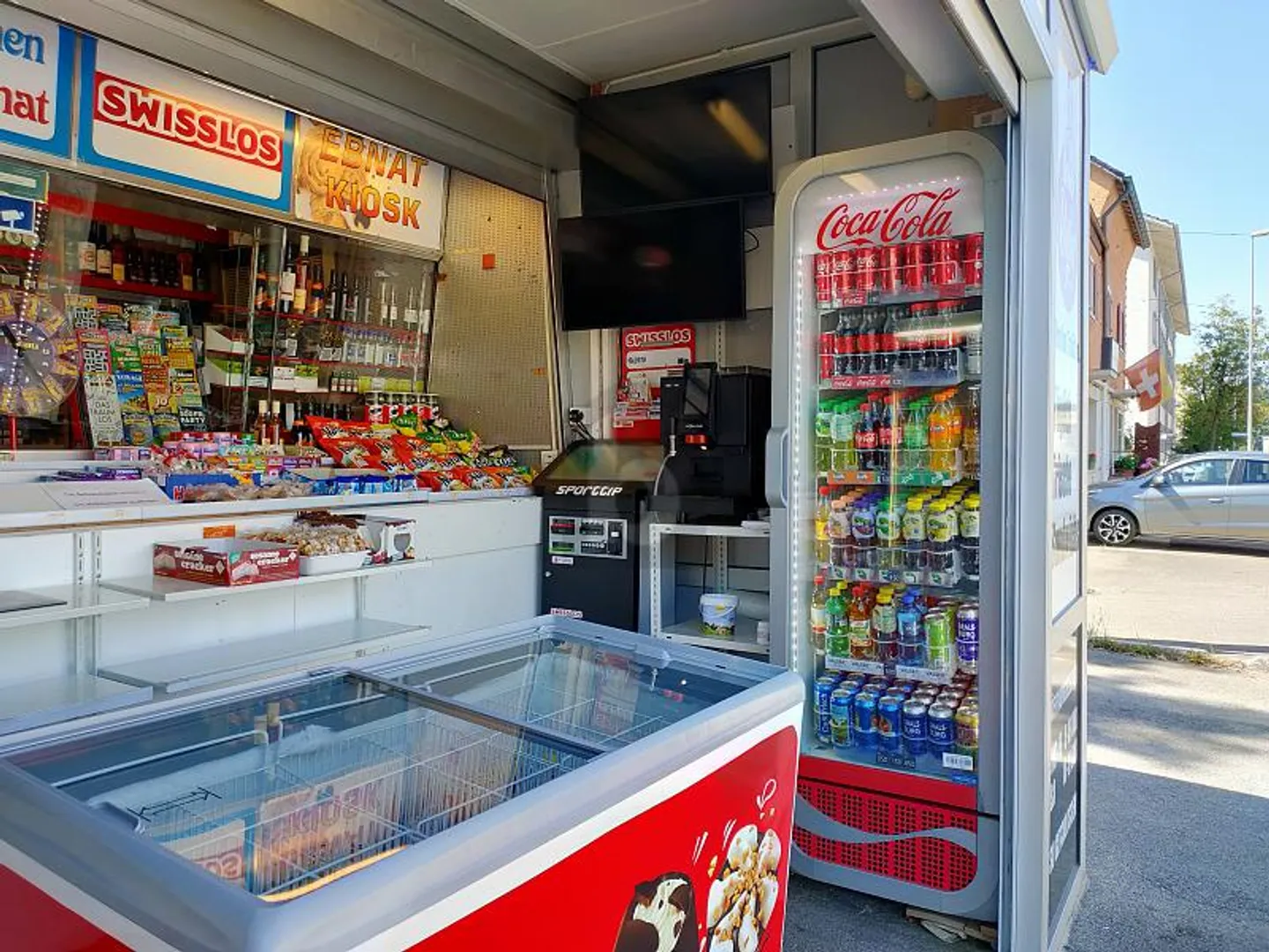 ÉTABLI, AVEC UNE GRANDE CLIENTÈLE - Photo 4 sur 6