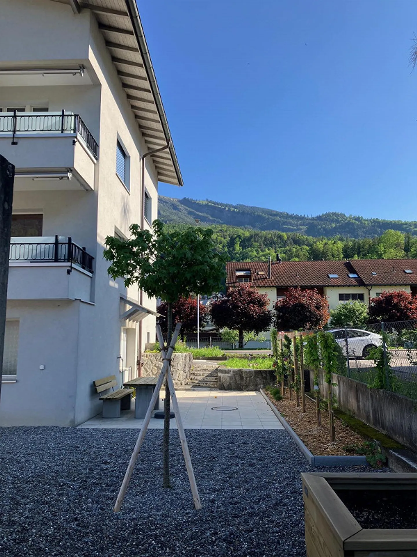 2 Zimmer Dachwohnung in MFH - Photo 2 of 13