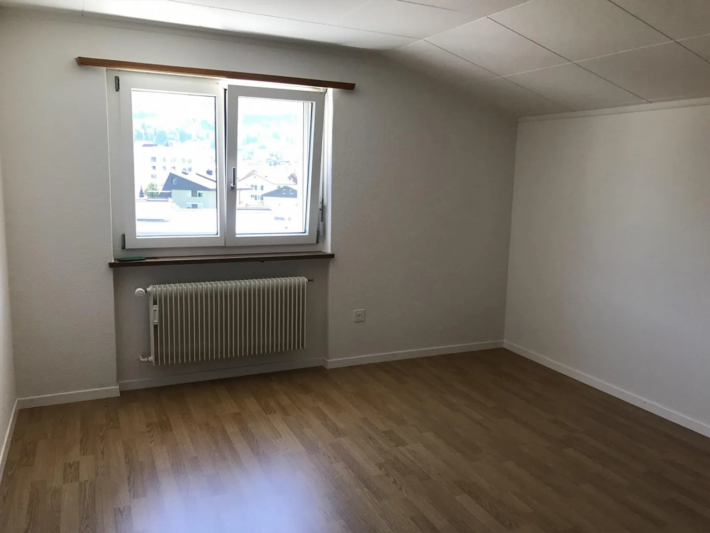 2 Zimmer Dachwohnung in MFH - Photo 11 of 13