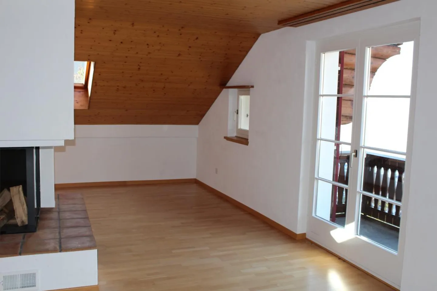 Beautiful 4.5-room penthouse with stunning views - Photo 5 of 15