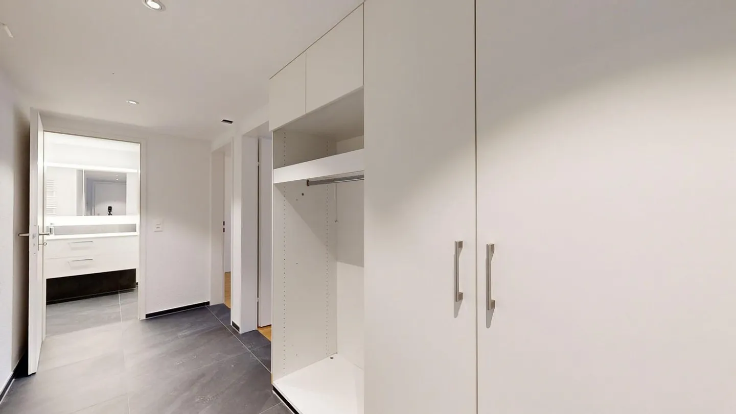 Zu vermieten: hochwertige 4½ Zimmer-Dach-Wohnung in Wichtrach! - Foto 2 von 13