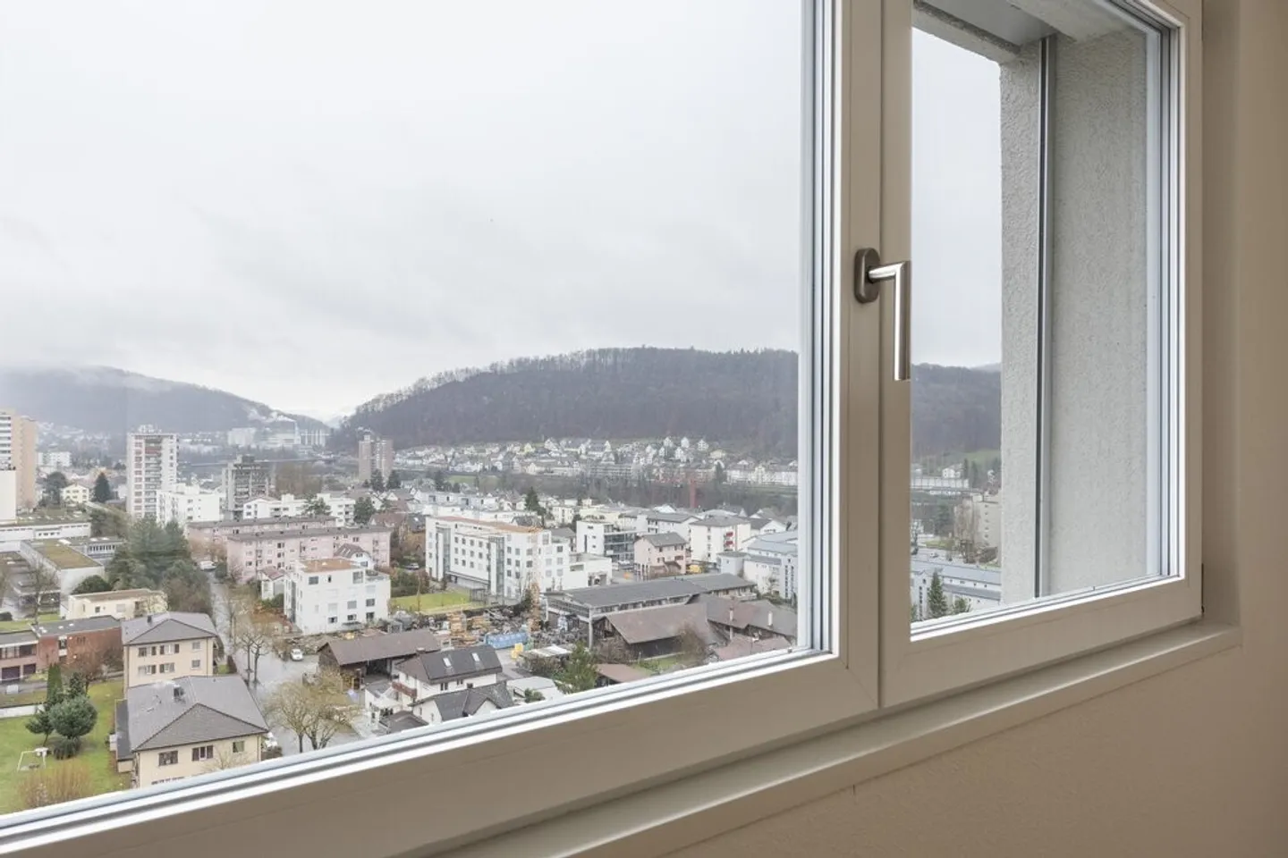 Appartamento moderno con bella vista - Foto 6 di 6