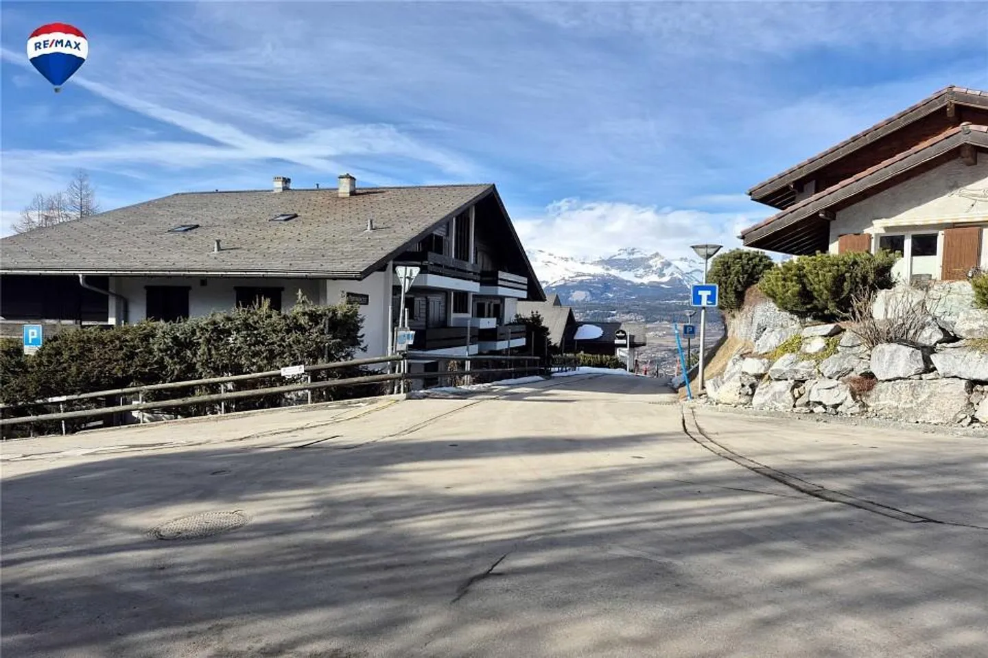 Geräumiges Loft mit Bergblick - Foto 1 von 12