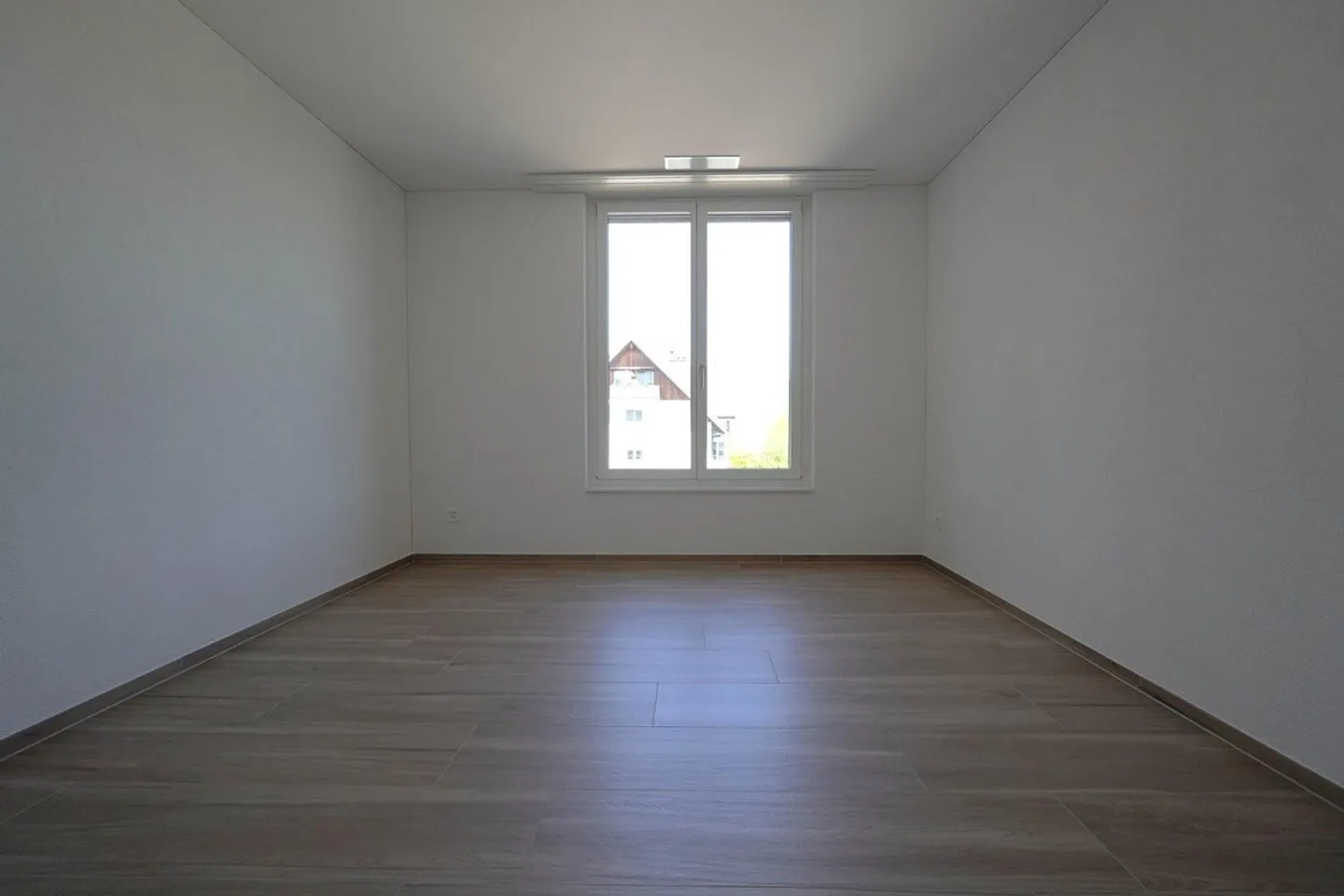 Appartement spacieux de 4,5 pièces avec vue imprenable - Photo 7 sur 10
