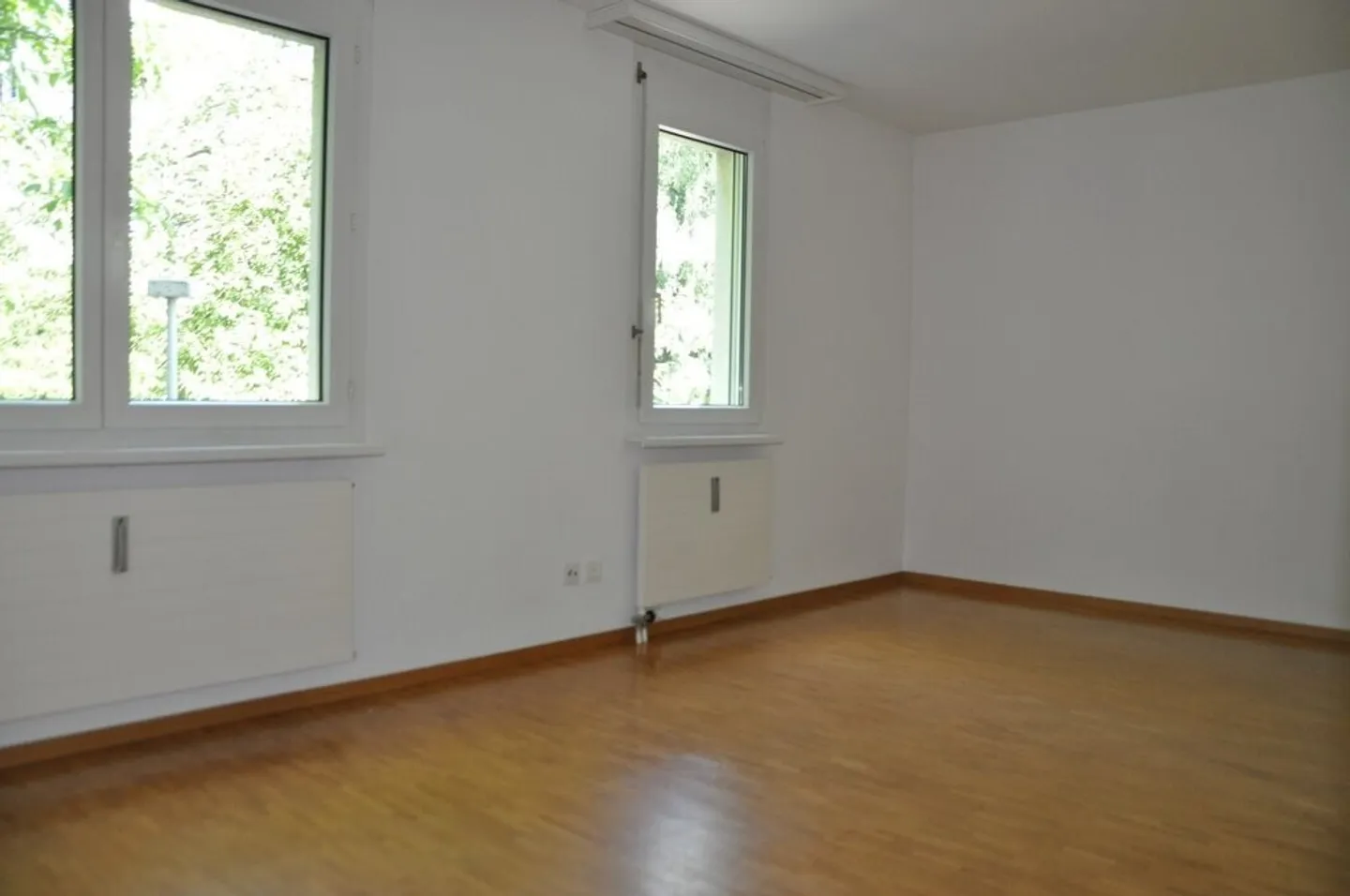 Appartamento 4.5 stanze vicino all'università - Foto 3 di 9