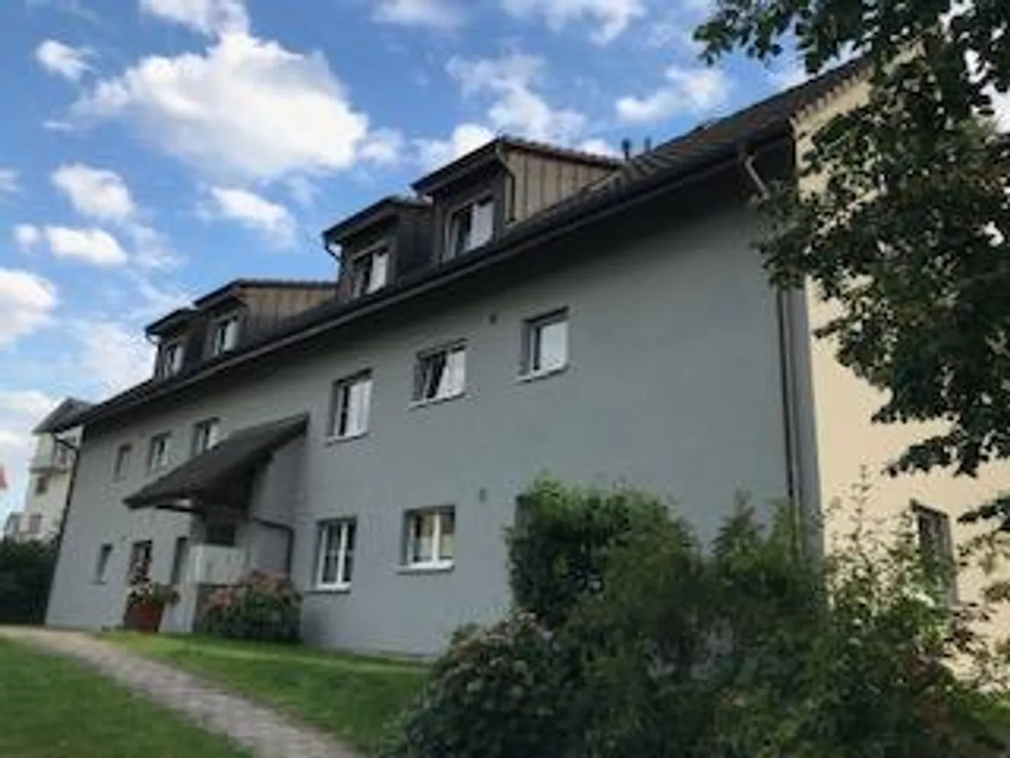 Appartamento attico centrale e accogliente - Foto 10 di 13