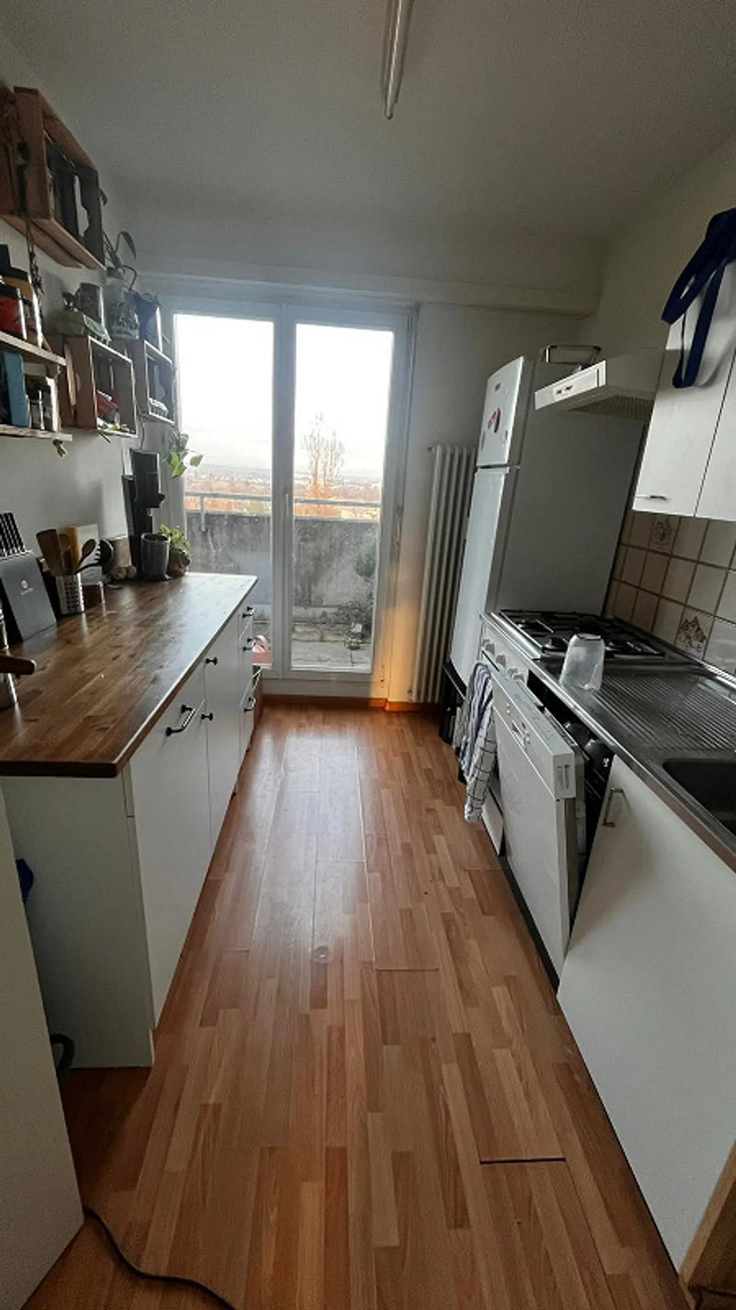 3 Room Apartment with 2 Balconies - Photo 5 of 6