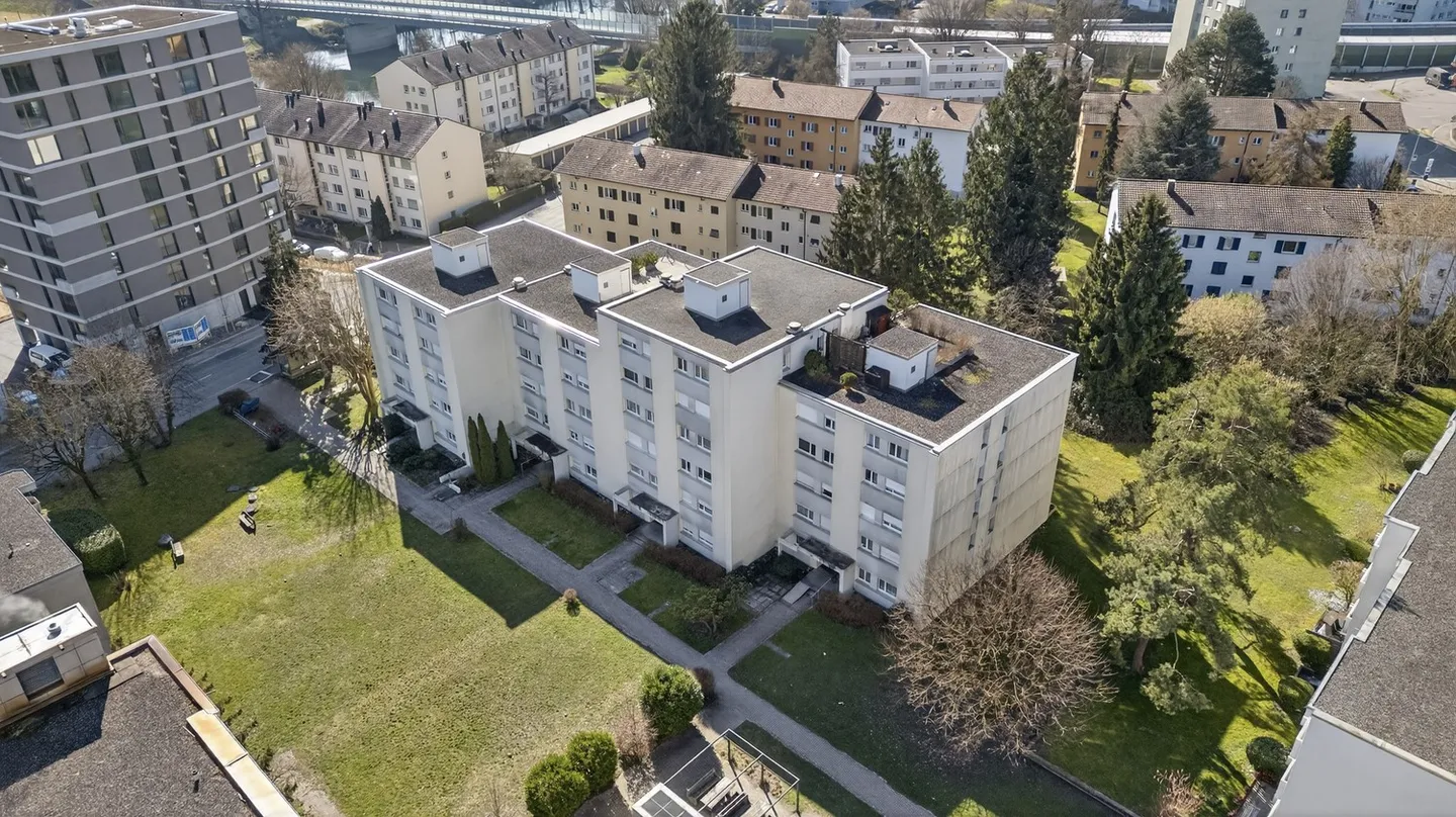 Ideal for you and your family! - Photo 1 of 13