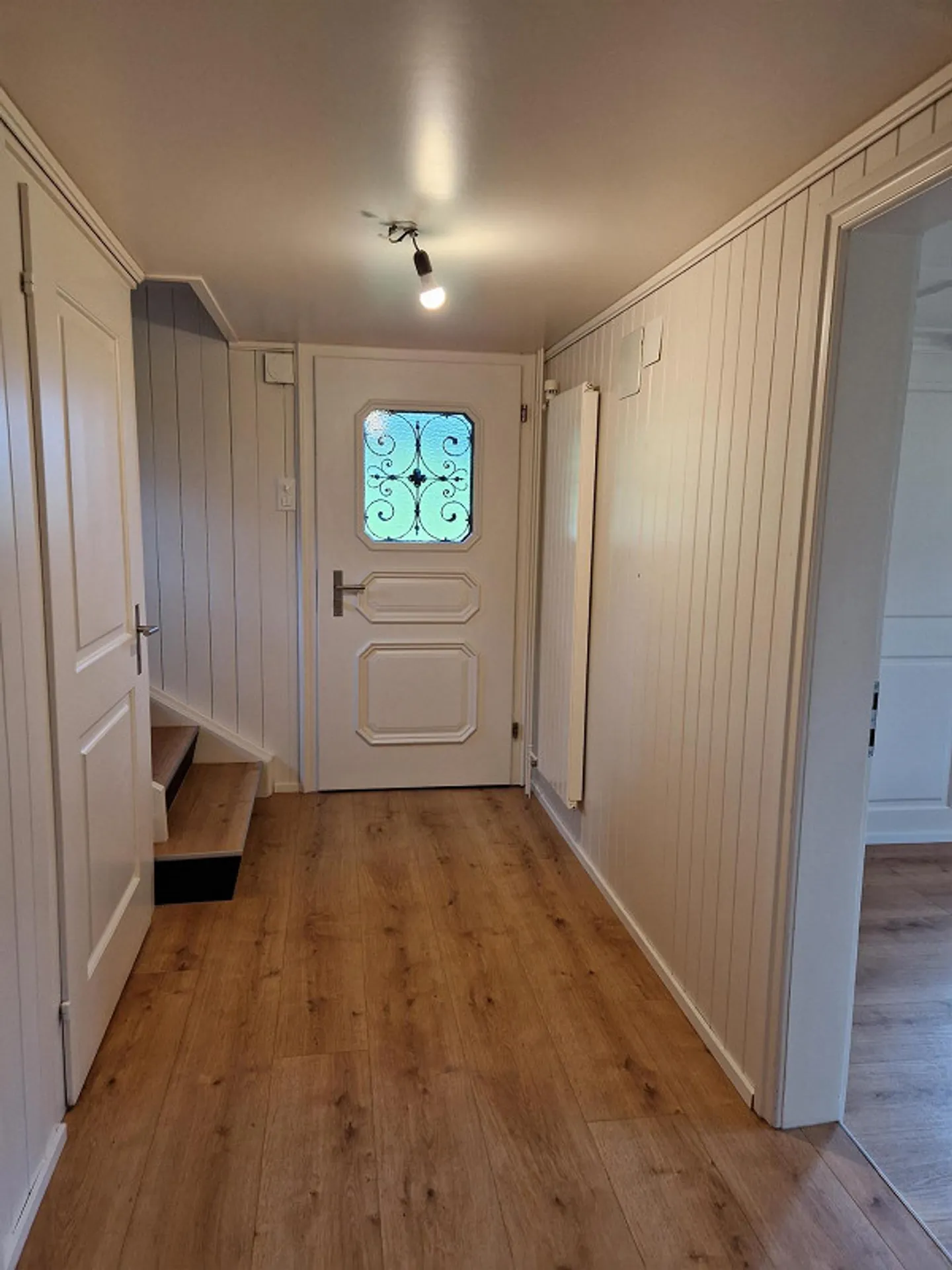 Detached Single-Family House with a View - Photo 7 of 21