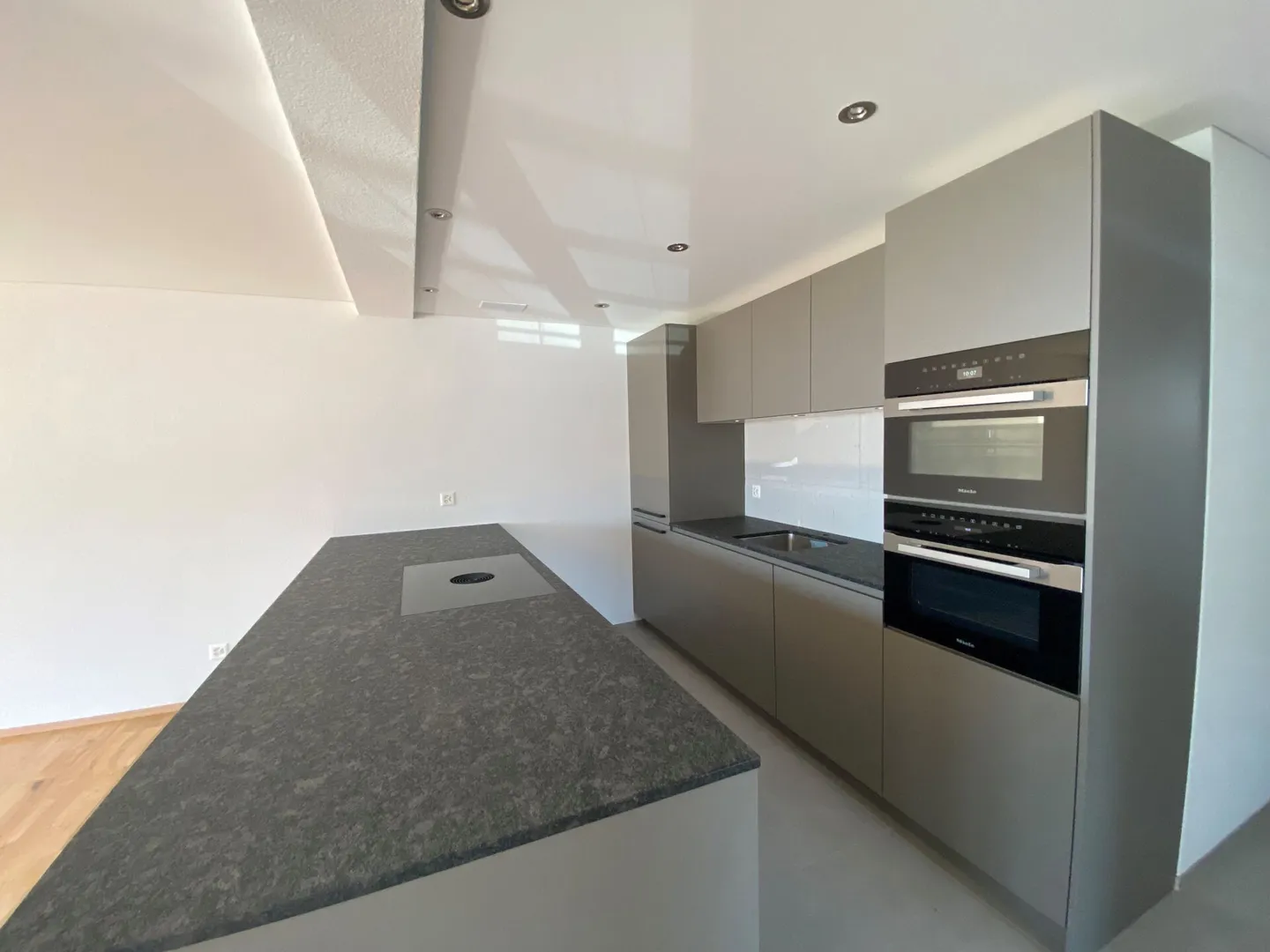 Appartamento 4.5 stanze al 1° piano con espansione come in una casa unifamiliare - Foto 1 di 11