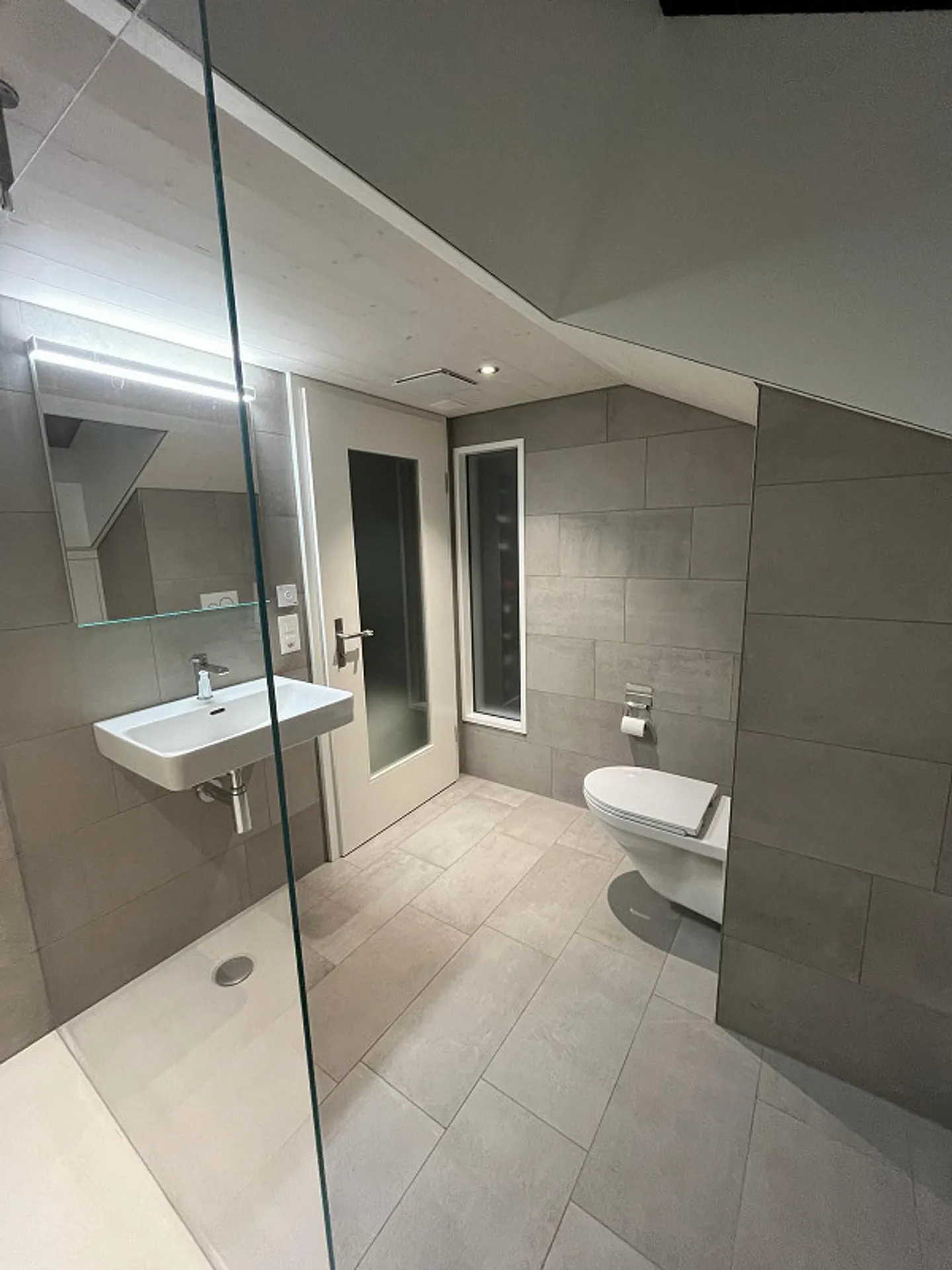 Detached Single-Family House with a View - Photo 18 of 21