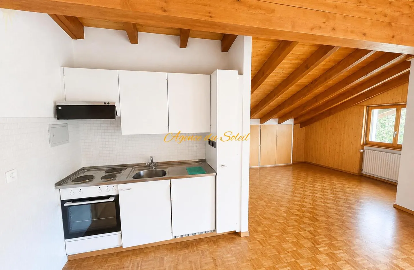 Charmant studio en attique à Crans - Photo 5 sur 8