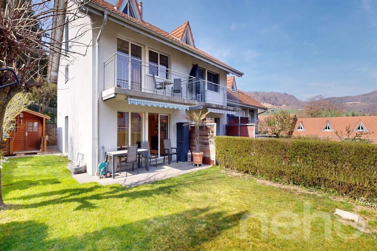 Charmantes Familienhaus in der Natur - Foto 1 von 12