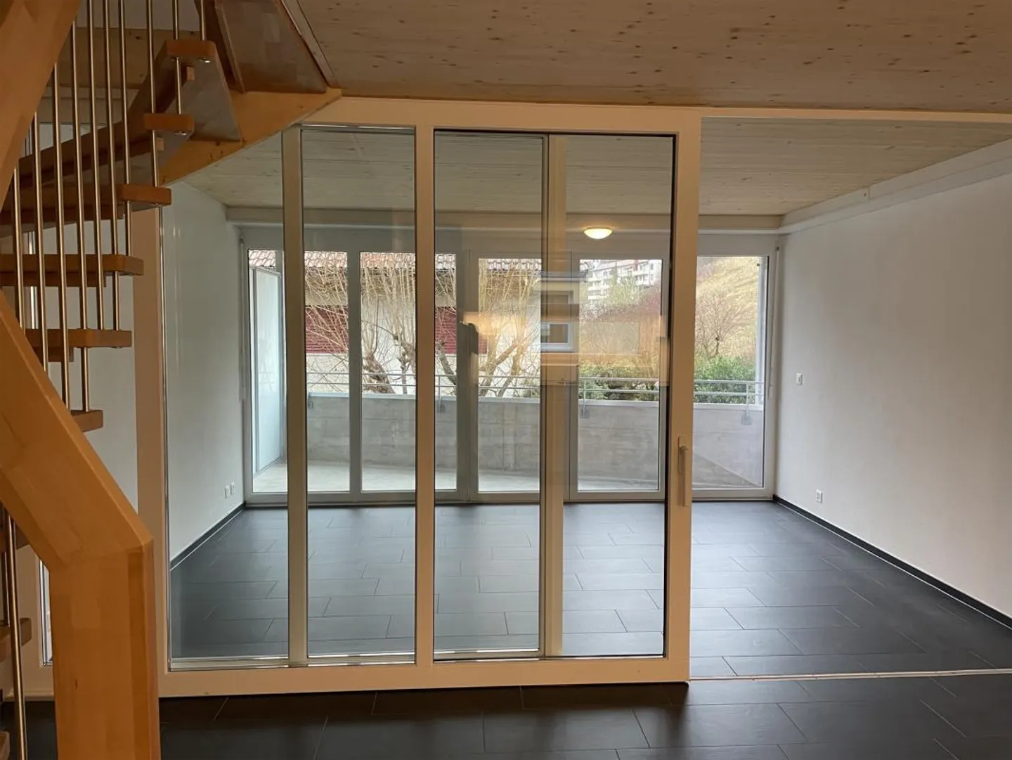 Modern 3.5 Room Maisonette Apartment - Including Additional Costs! - Photo 5 of 9