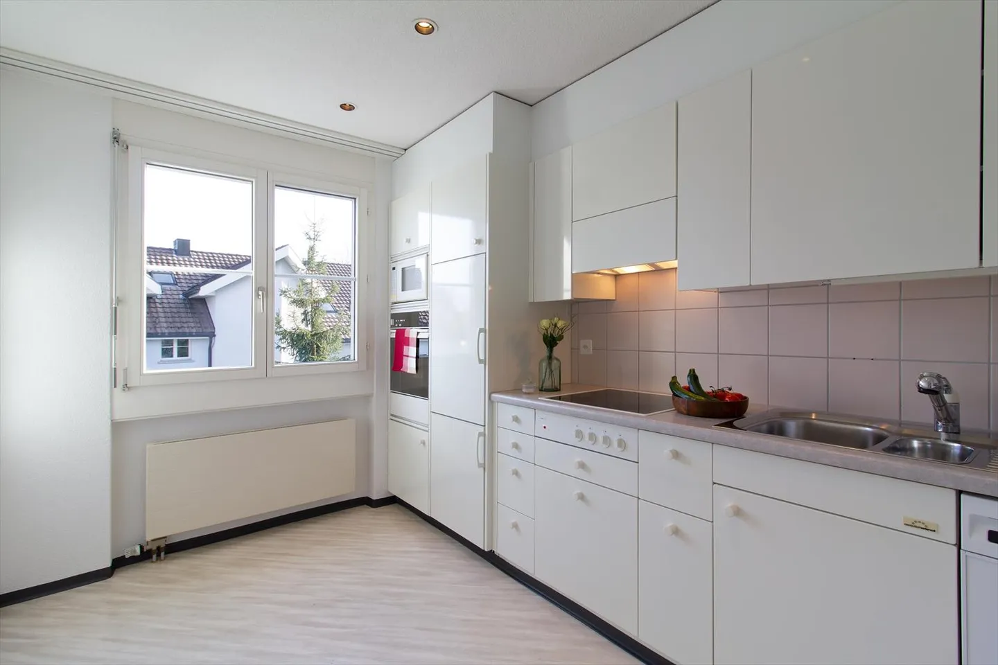 Dernier étage 3.5 pièces - Foto 4 von 13