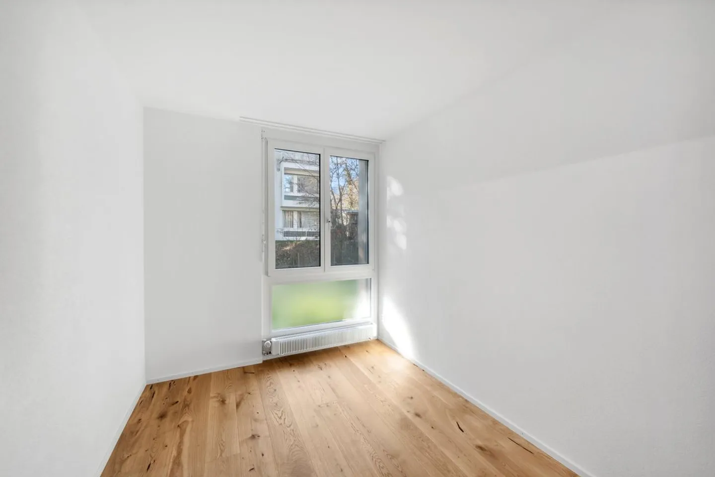 NoSta Real Estate AG: Appartamento ristrutturato di 4,5 stanze al piano rialzato, Oberdorf vicino a Soletta - Foto 5 di 8