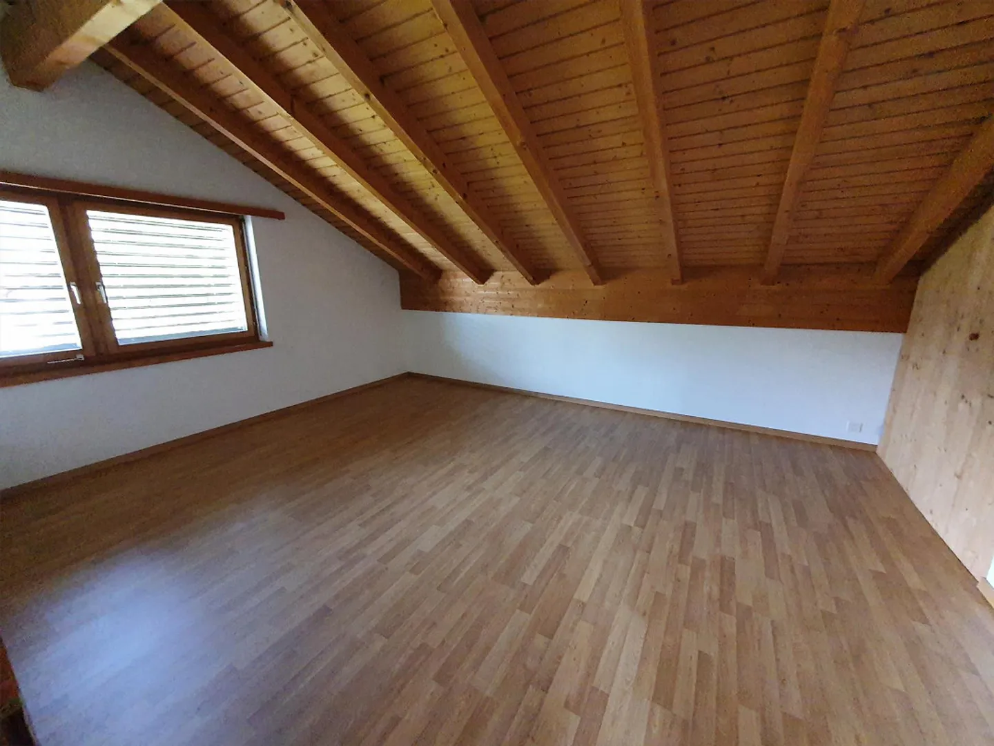 grosszügiges Einfamilienhaus an sonniger, ruhiger Lage - Foto 11 von 27