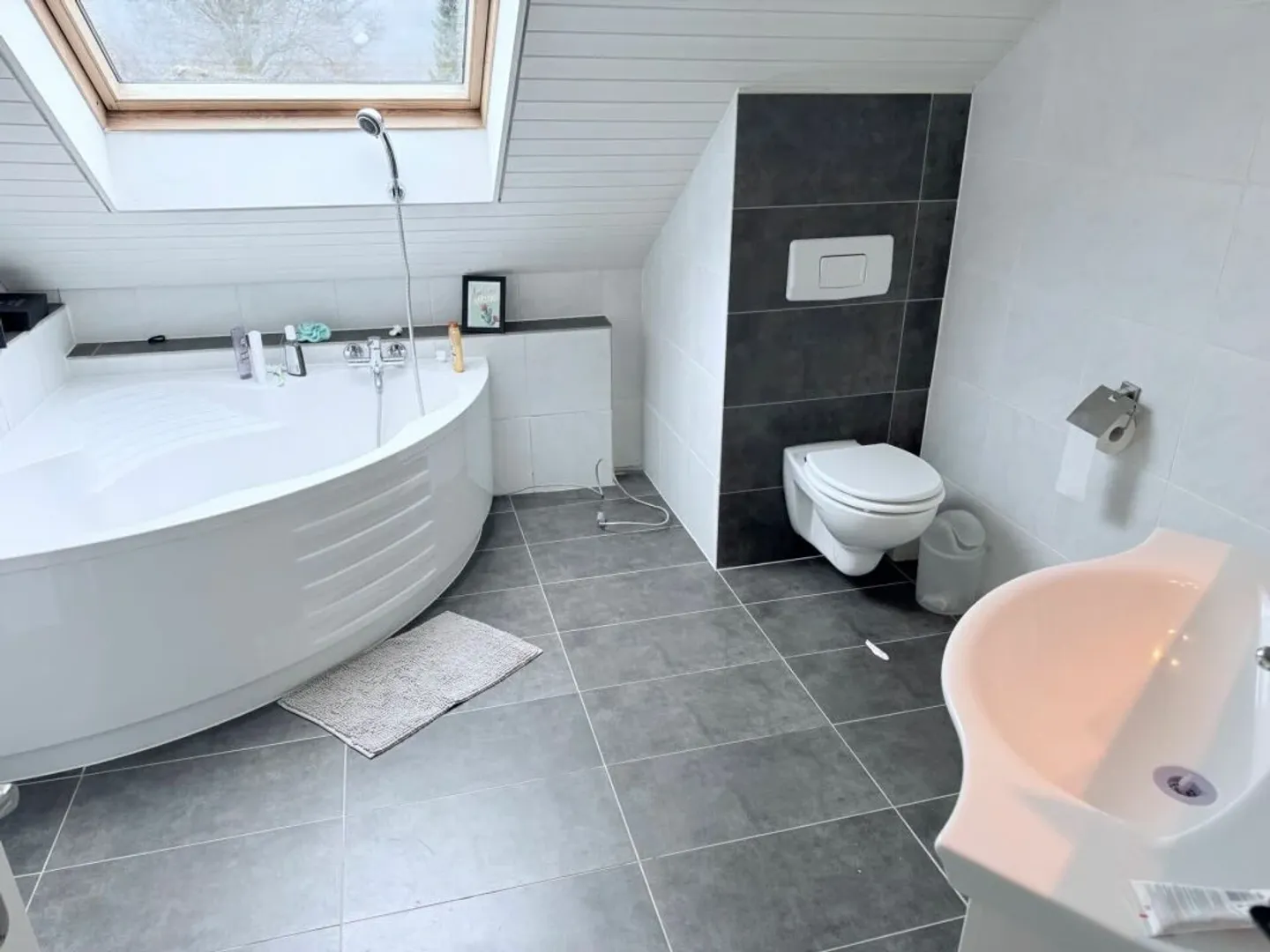 PREISREDUKTION - Interessantes Mehrfamilienhaus mit über 5 % BR - Foto 13 di 16