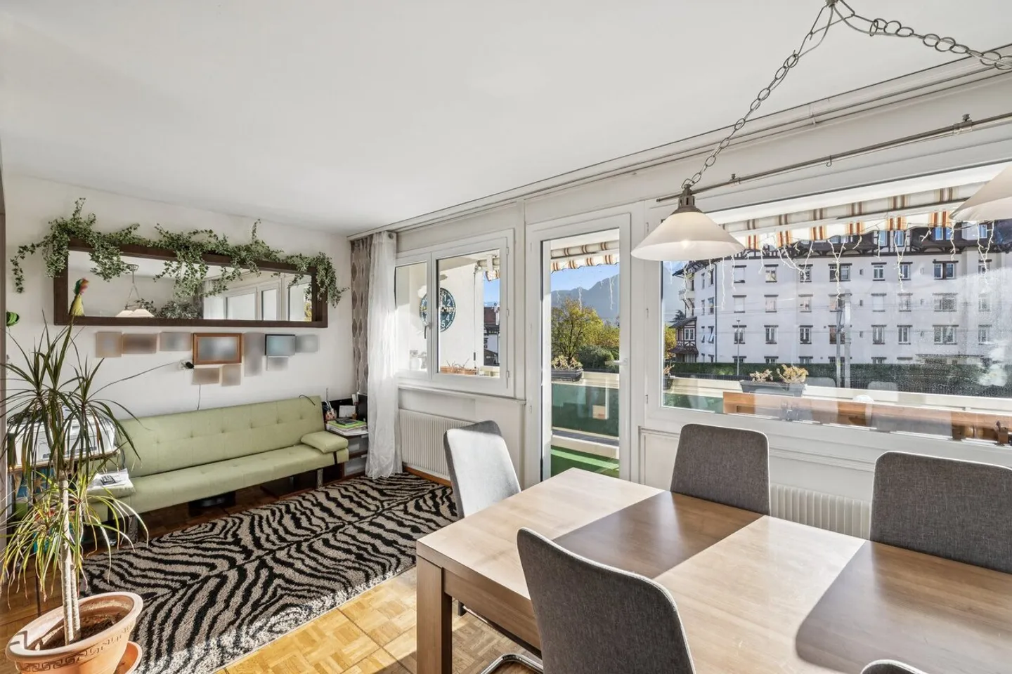 Appartement de 4,5 pièces avec balcon - Photo 3 sur 11