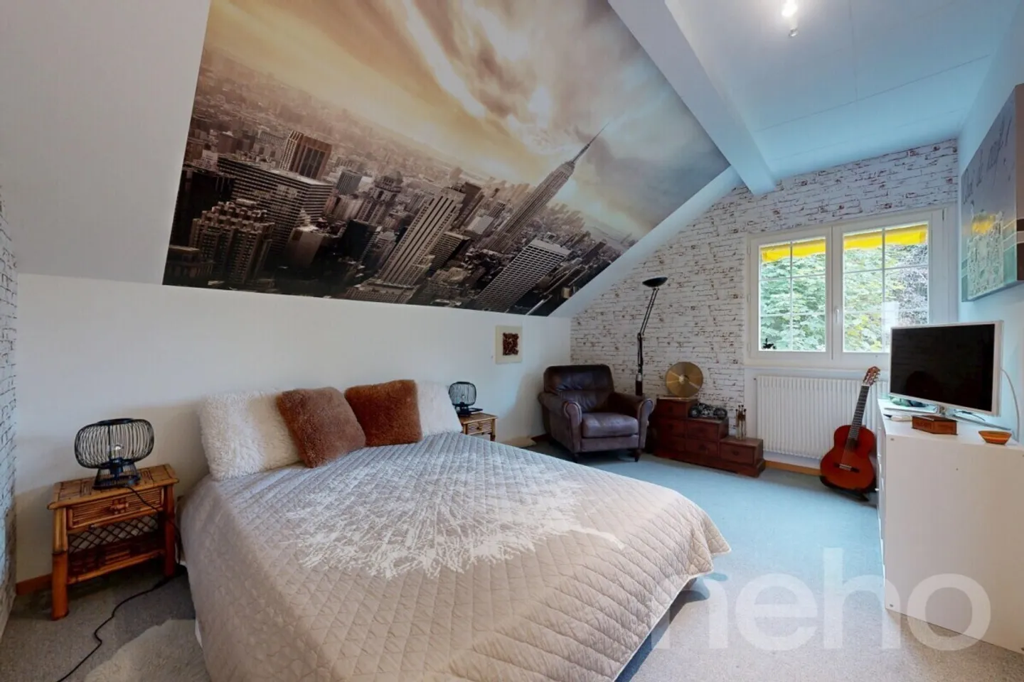 Casa familiare di 5,5 stanze con giardino in un villaggio tranquillo - Foto 9 di 12