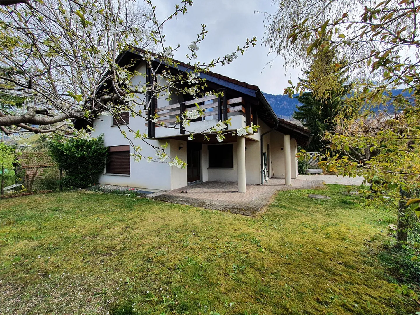 grosszügiges Einfamilienhaus an sonniger, ruhiger Lage - Foto 27 von 27