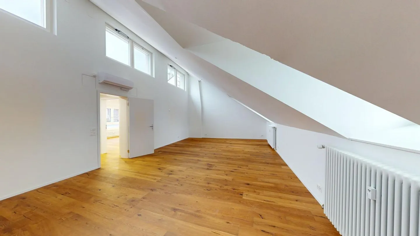 Exklusives Büro am Paradeplatz - Foto 2 von 8