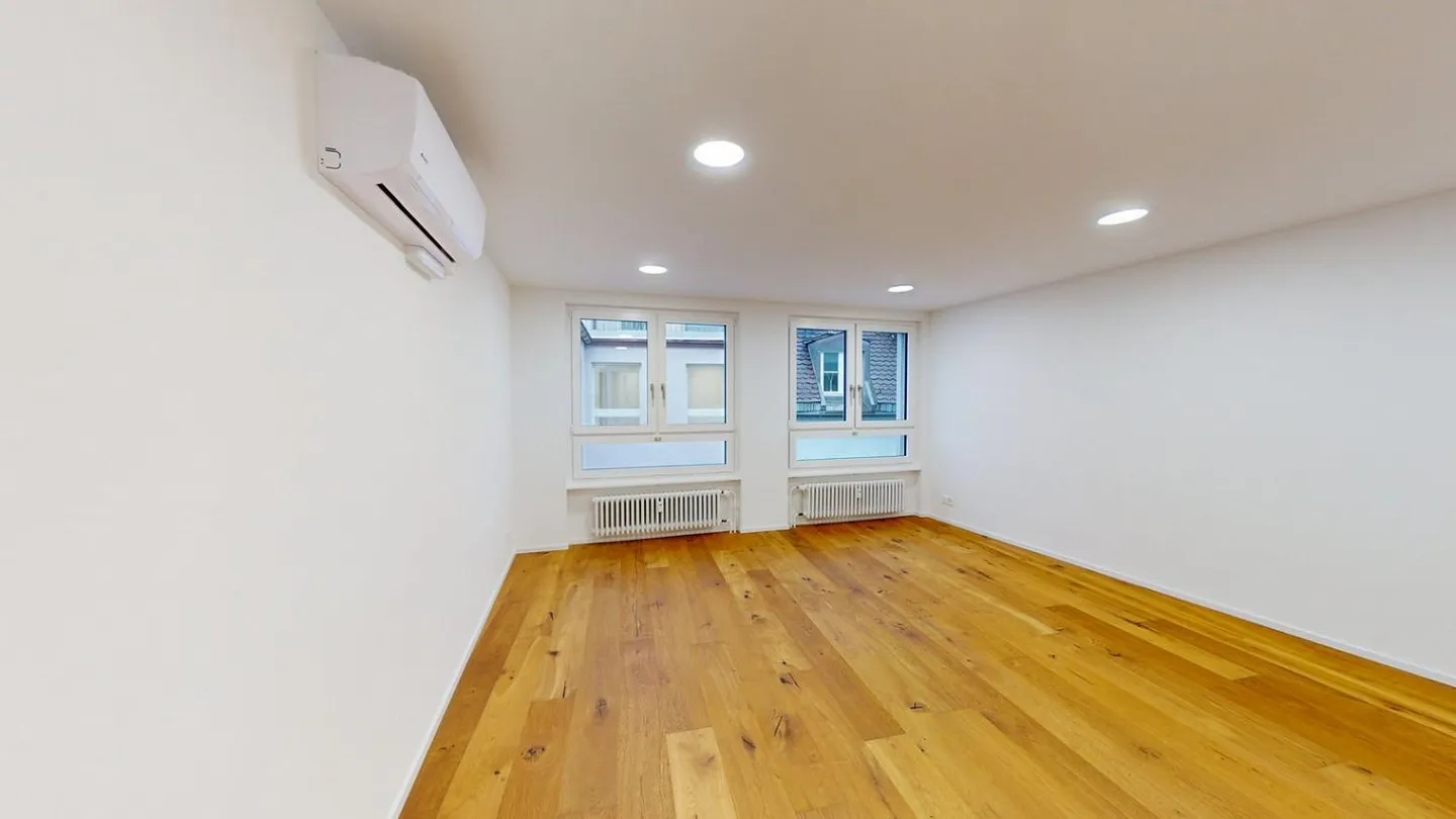 Exklusives Büro am Paradeplatz - Foto 3 von 8