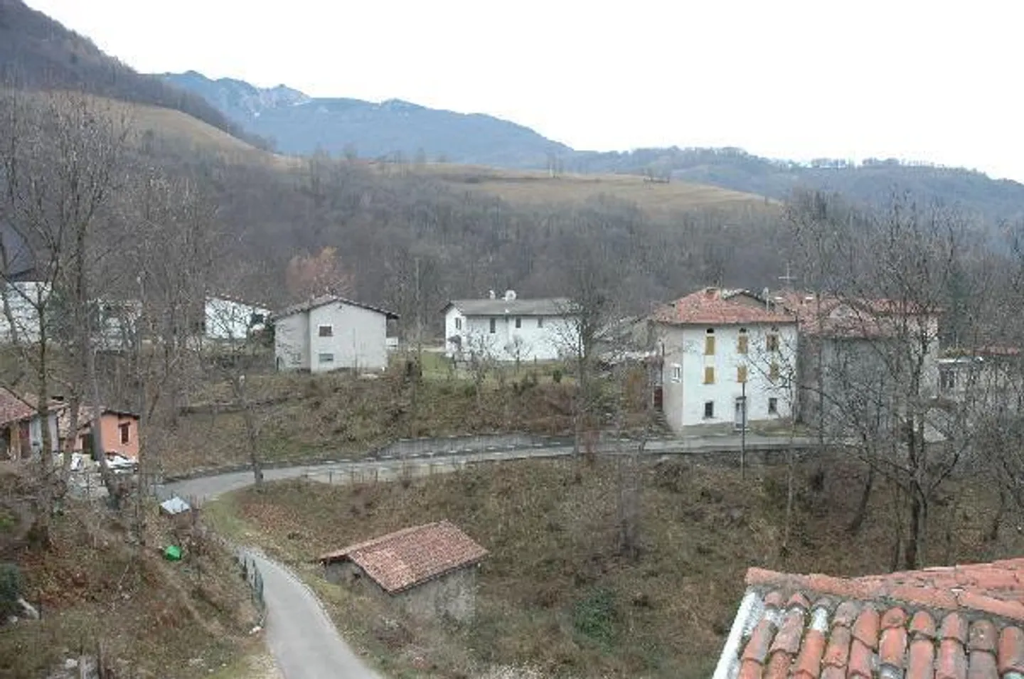 Charmante maison familiale à Bogno - Photo 4 sur 5