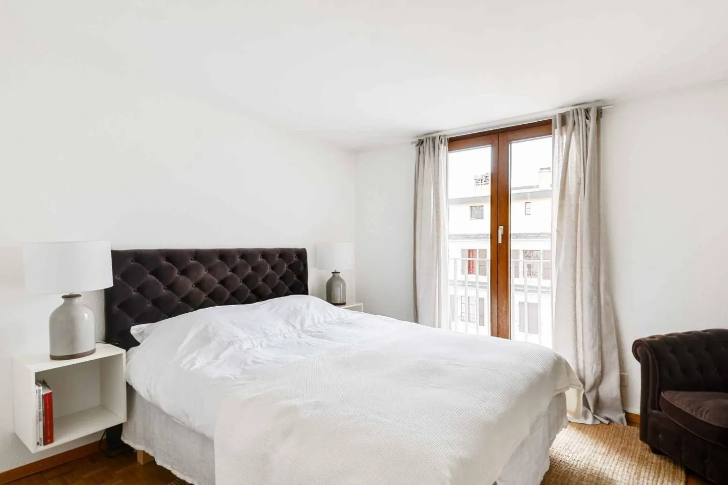 Charmant Appartement 4 Pièces - Photo 2 sur 7