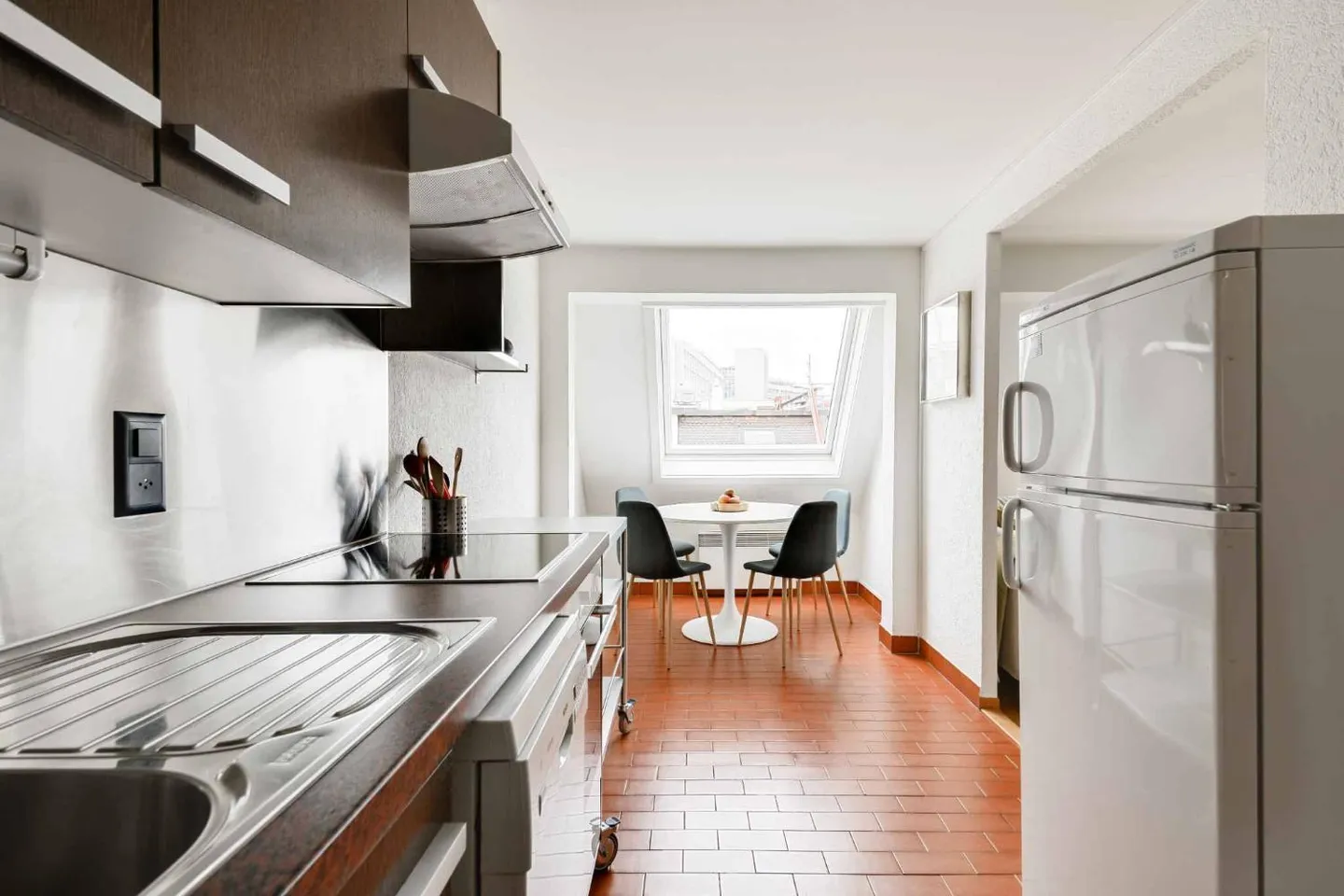 Charmant Appartement 4 Pièces - Photo 6 sur 7