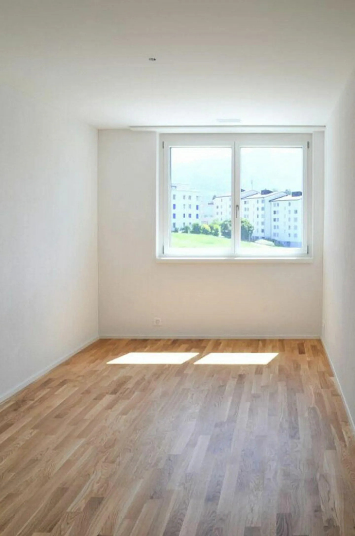 Première location : appartement moderne de 3,5 pièces avec grand jardin - Photo 4 sur 8