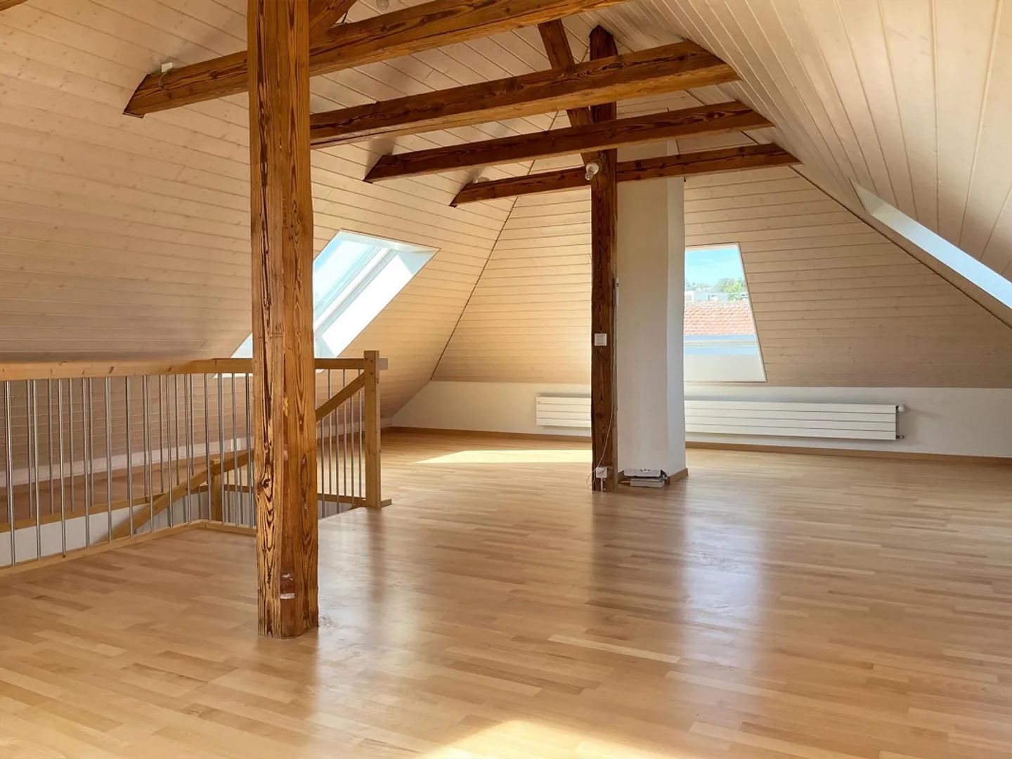 Charmante 4.5-Zimmer-Altbauwohnung mit loftartigem Dachgeschoss - Foto 6 di 12