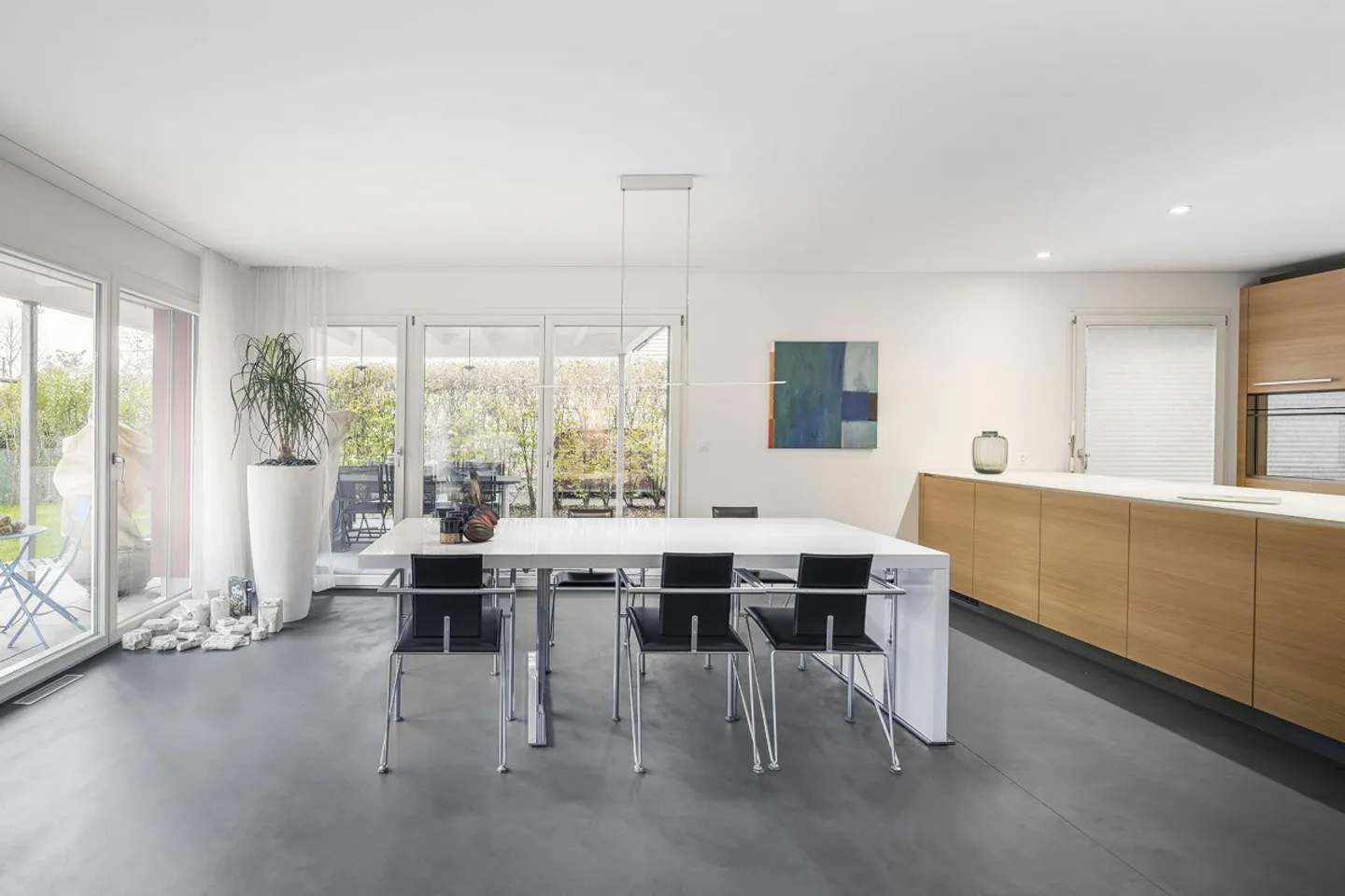 Einfamilienhaus mit Pool - Foto 9 von 16