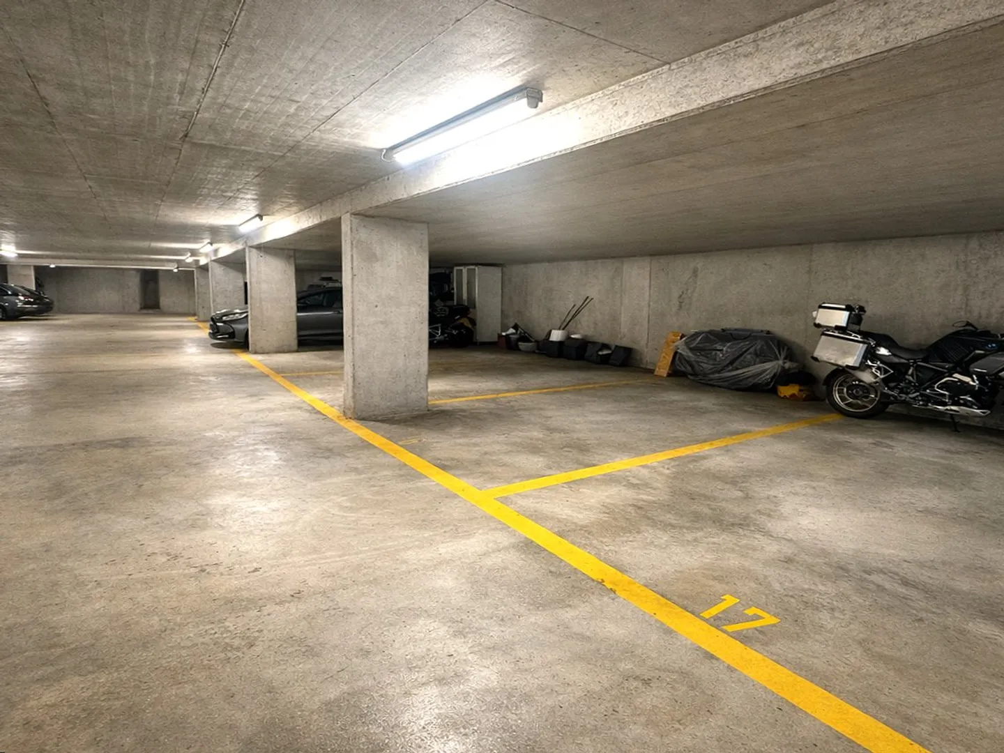 4.5-Zimmer-Wohnung mit atemberaubendem Blick auf die Natur! - Foto 12 von 13