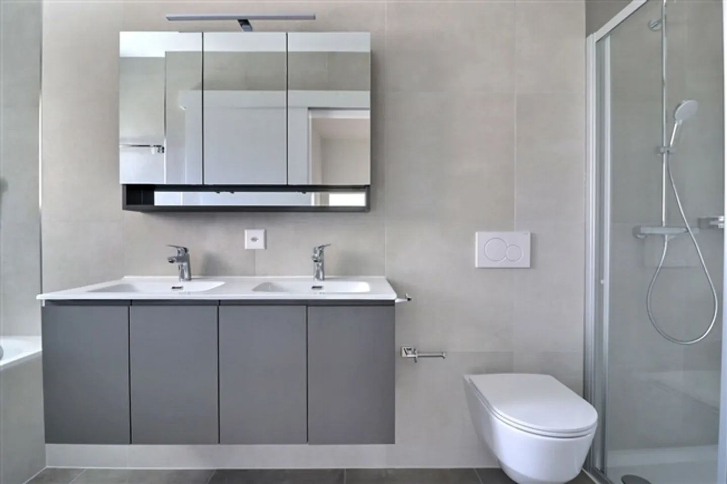 New 4.5-room villas, available immediately - Photo 7 of 10