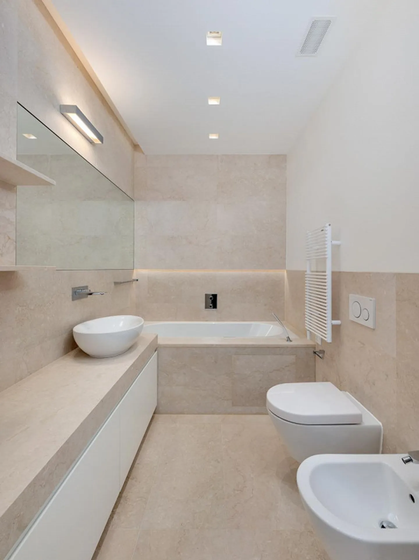 LUXURIOUS 4.5 ROOMS WITH GARDEN - Photo 9 of 13