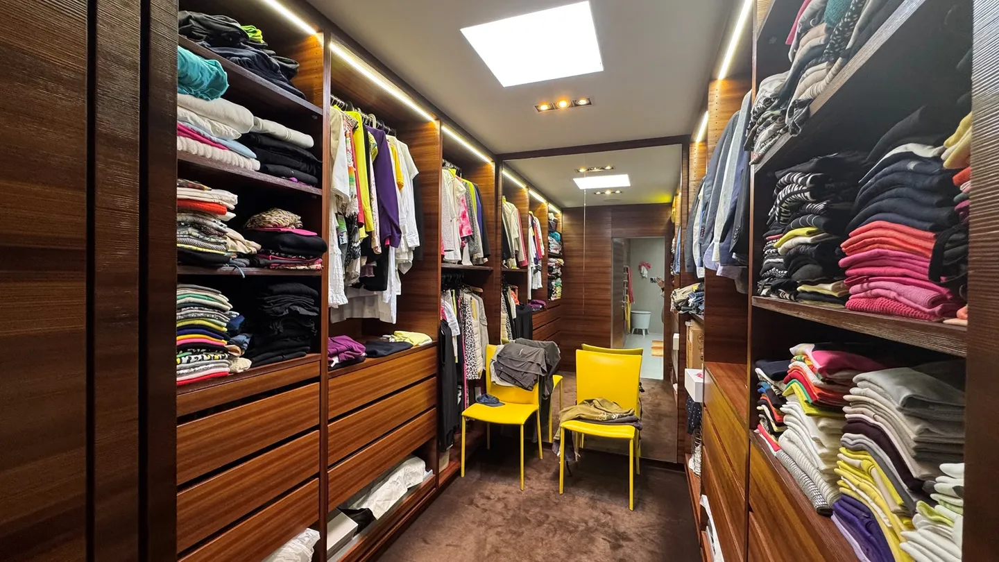 Apartment for rent - Photo 7 of 11