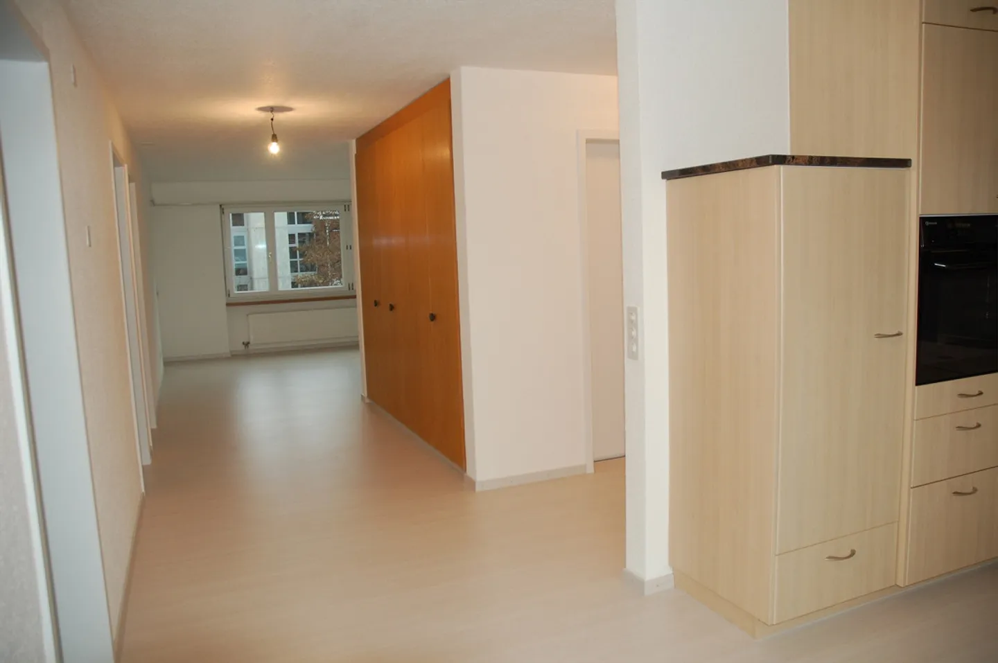 Appartement lumineux de 4,5 pièces à louer à partir du 1er juillet 2026 - Photo 4 sur 21