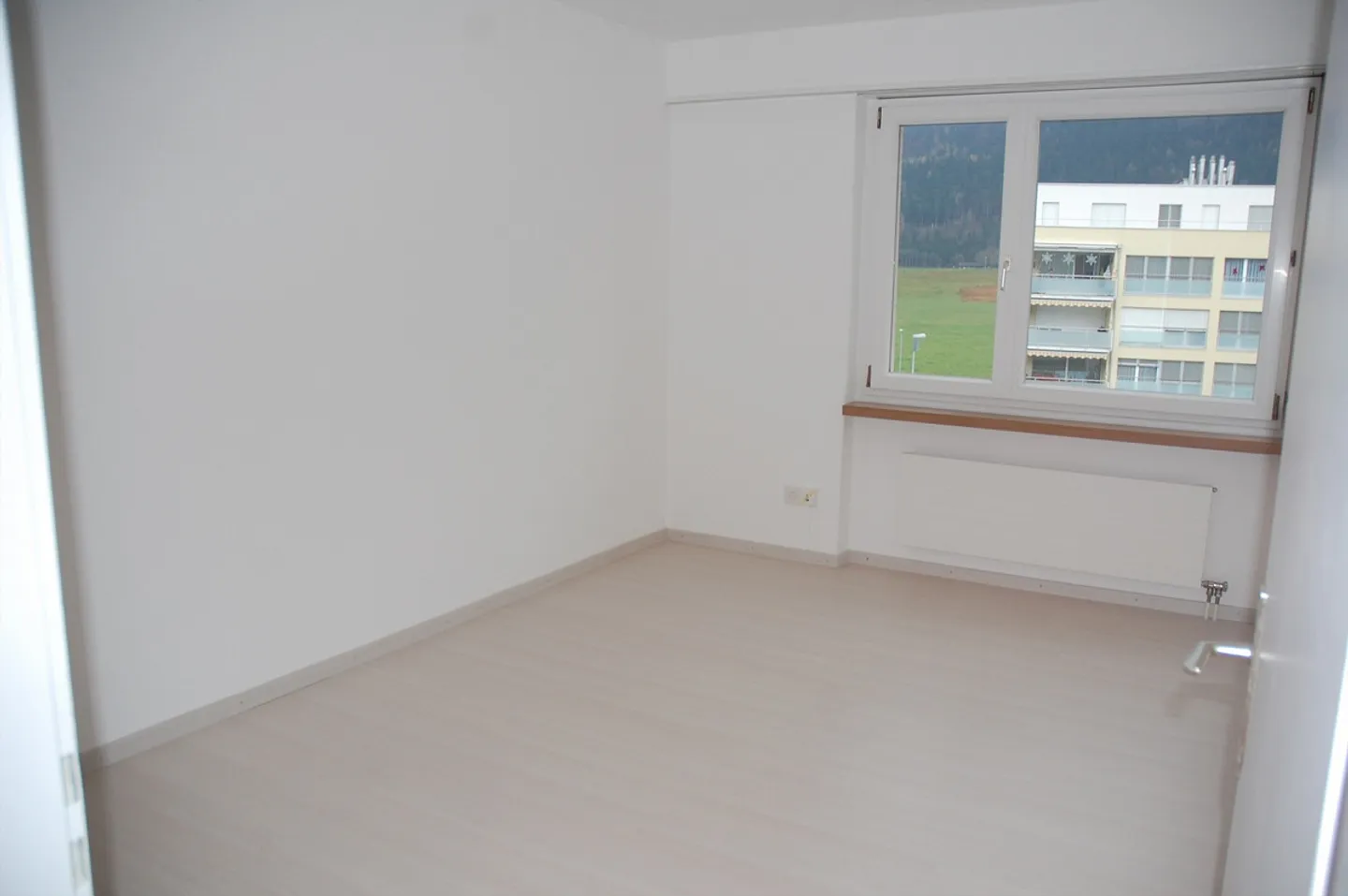 Appartement lumineux de 4,5 pièces à louer à partir du 1er juillet 2026 - Photo 7 sur 21