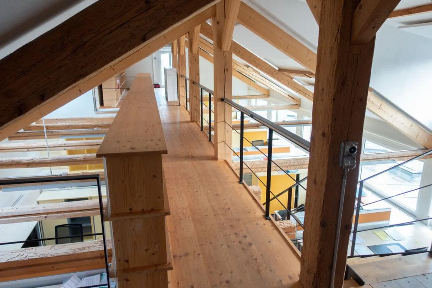 Attika Büro mit traumhafter Aussicht - Foto 12 von 13