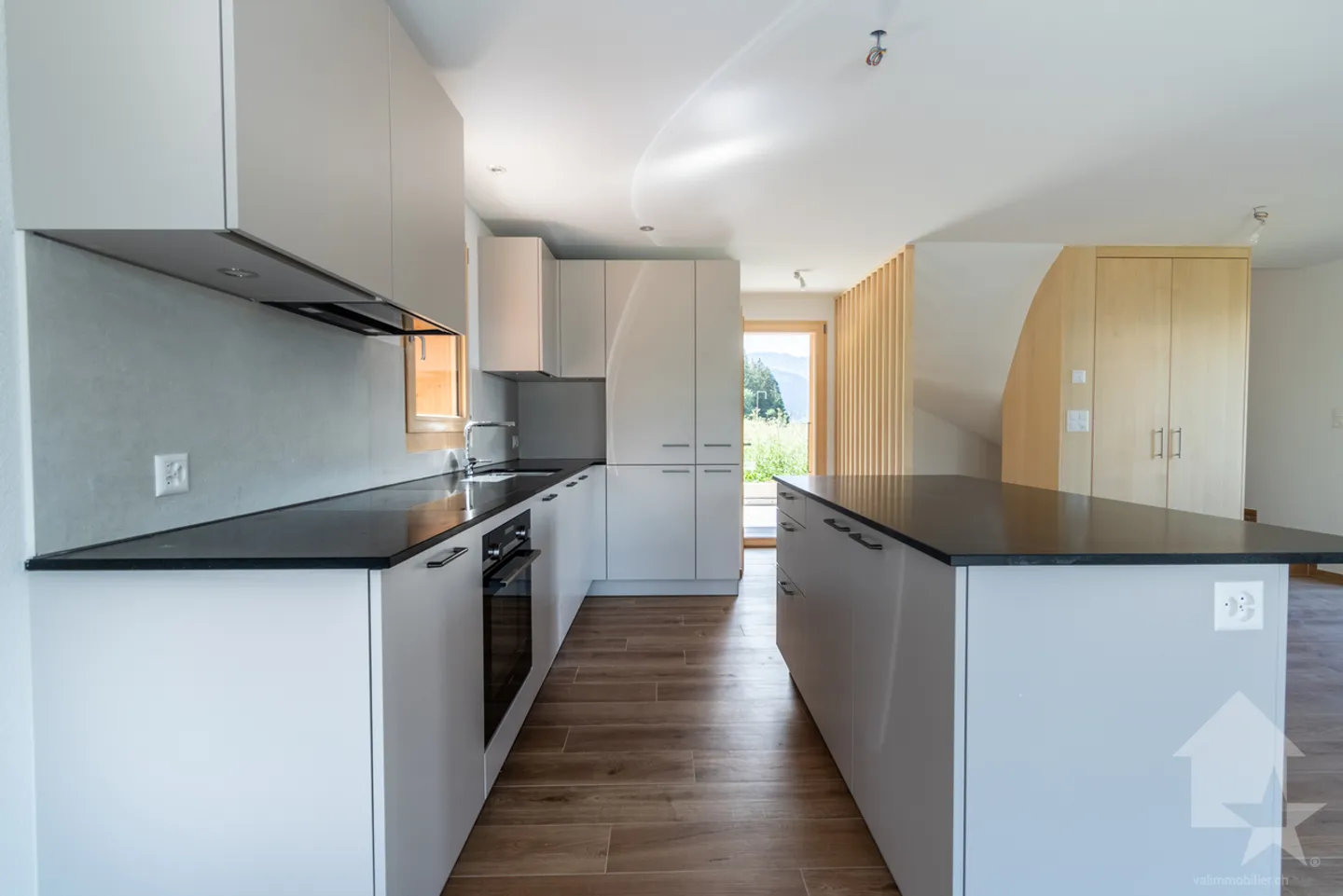 A 20 minuti da Monthey, chalet NUOVO disponibile subito e garantito - Foto 2 di 26