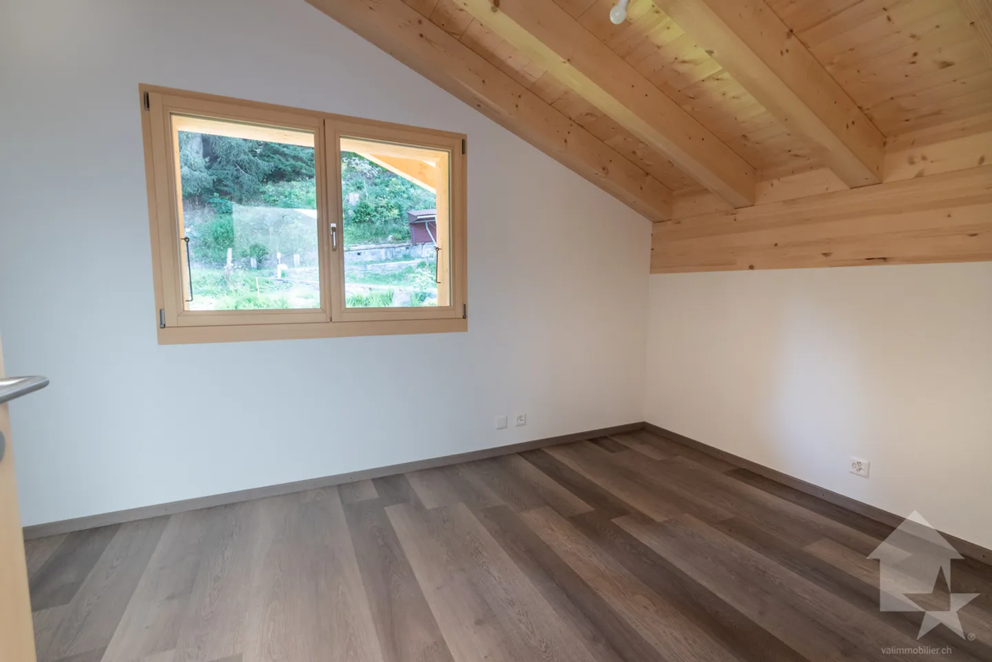A 20 minuti da Monthey, chalet NUOVO disponibile subito e garantito - Foto 9 di 26