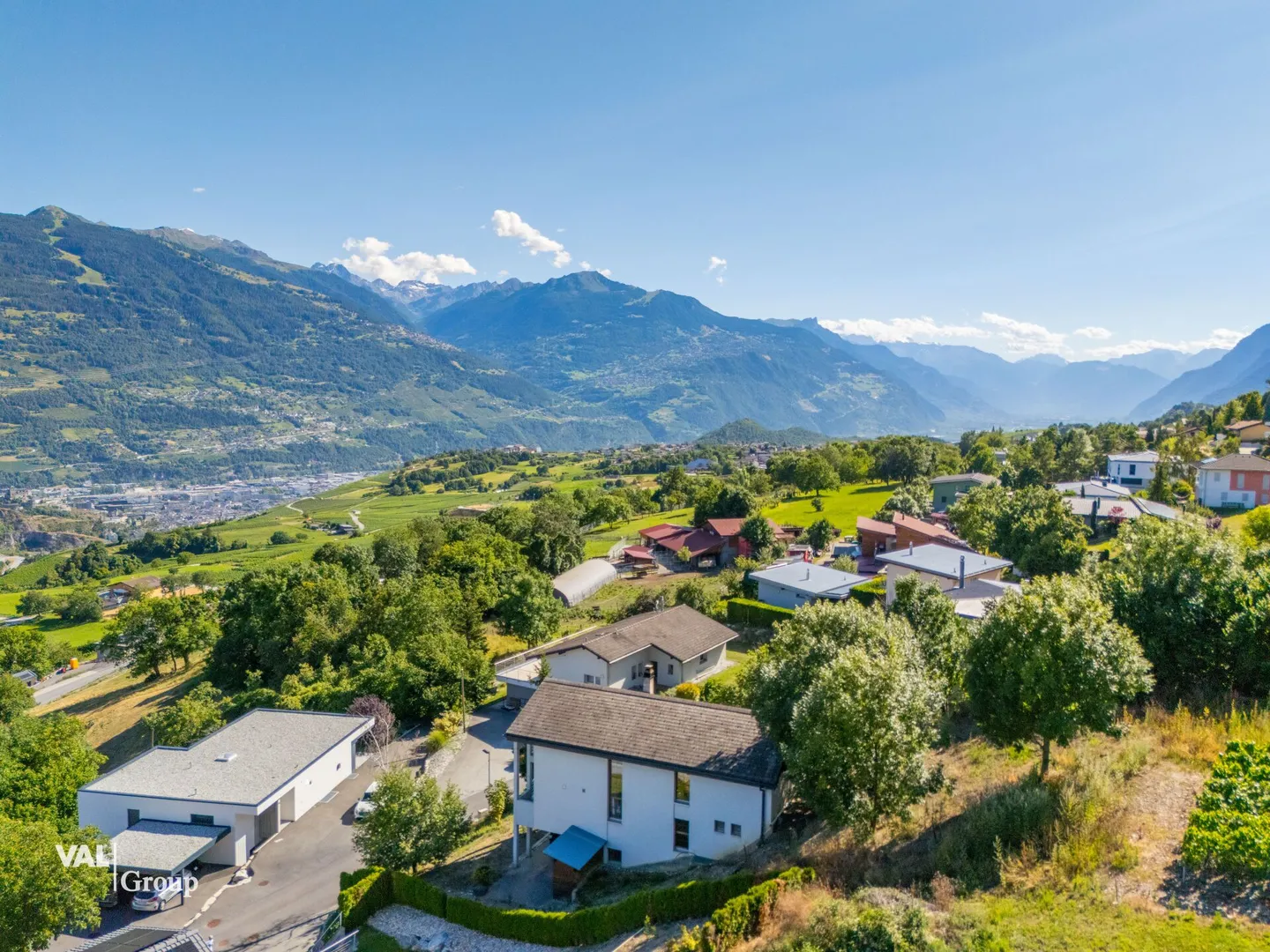Villa of the Architect with a View of the Alps - Photo 15 of 15
