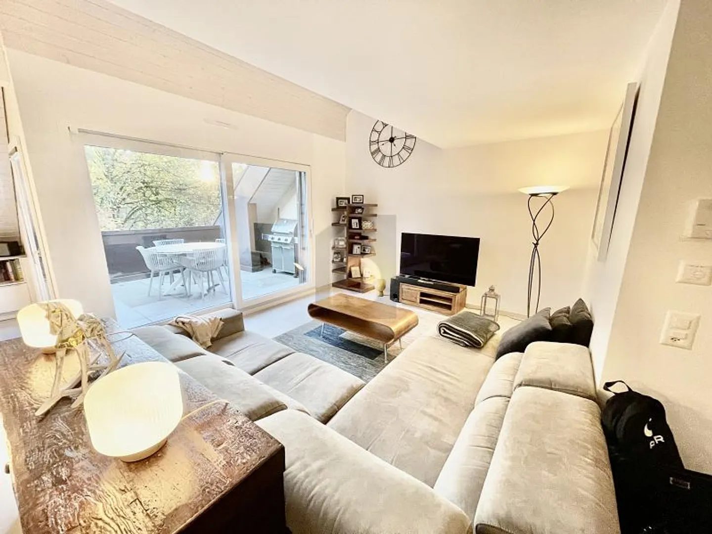 MAGNIFICENT, SPACIOUS AND MODERN - Photo 1 of 6