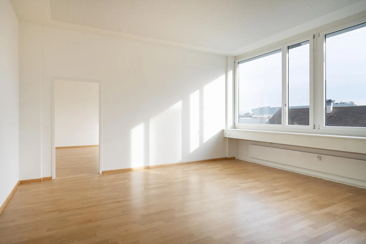 Quiet & Bright Office Spaces with Parquet - Working with a Feel-Good Factor - Photo 10 of 12